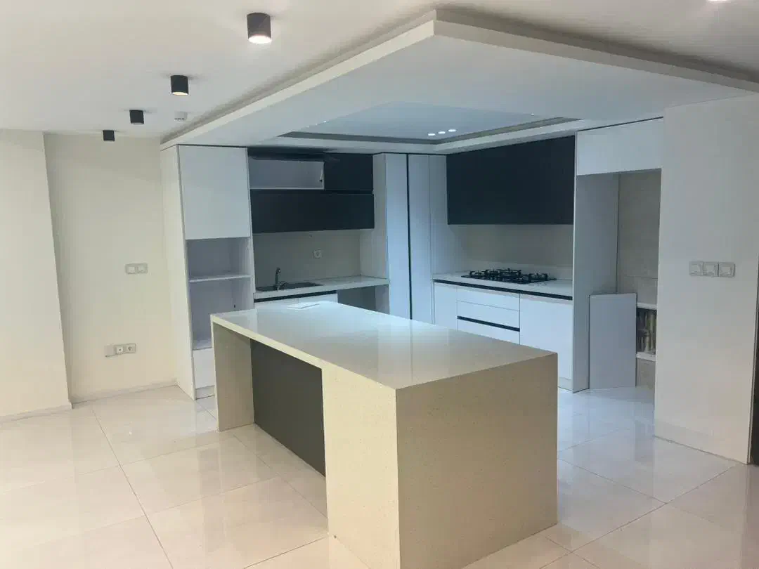 ۳ خوابه ۱۷۰ متر صفر کلید نخورده|اجارهٔ آپارتمان|شیراز, شهرک برف فروشان|دیوار