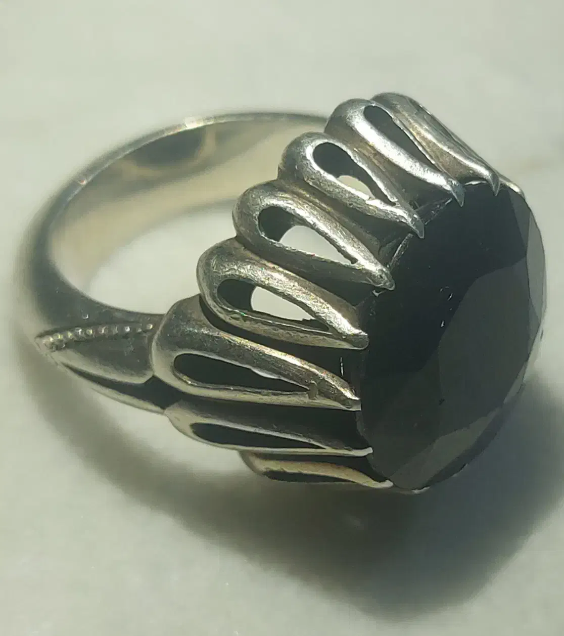 انگشتریاقوت کبودبرمه یاقوت سرخ  زبرجداصل پاکستان|جواهرات|باقرشهر, |دیوار