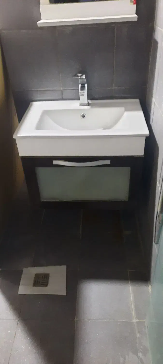 فروش رو شویی و توالت فرنگی و سینک ظرفشویی|لوازم سرویس بهداشتی|شیراز, قصرالدشت|دیوار