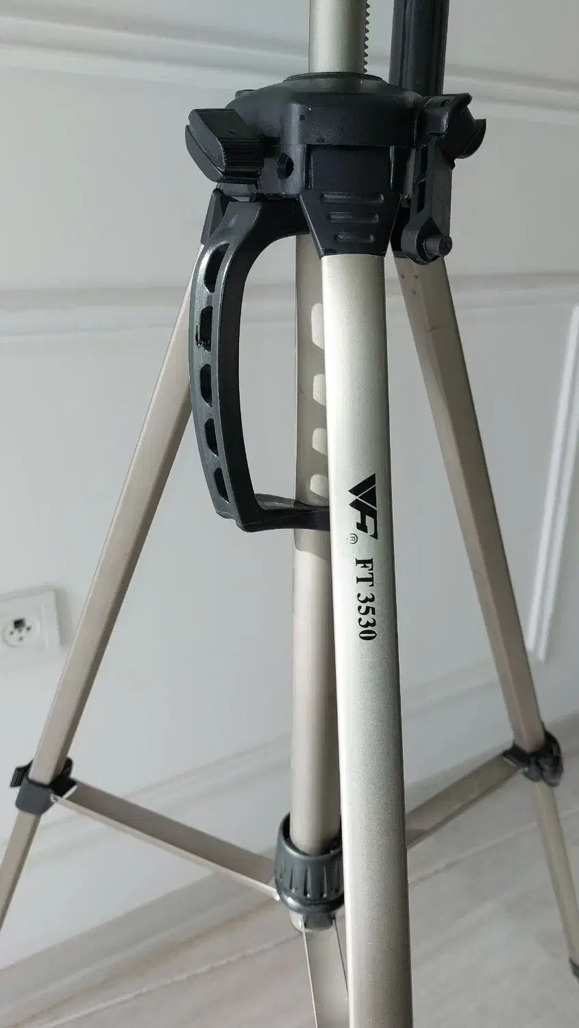 پایه دوربین ویفینگ مدل 3530|دوربین عکاسی و فیلم‌برداری|مشهد, چهارچشمه|دیوار