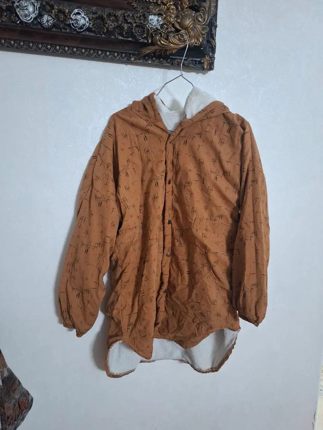 پالتودرحدنو|لباس|قرچک, شهرک طلائیه|دیوار