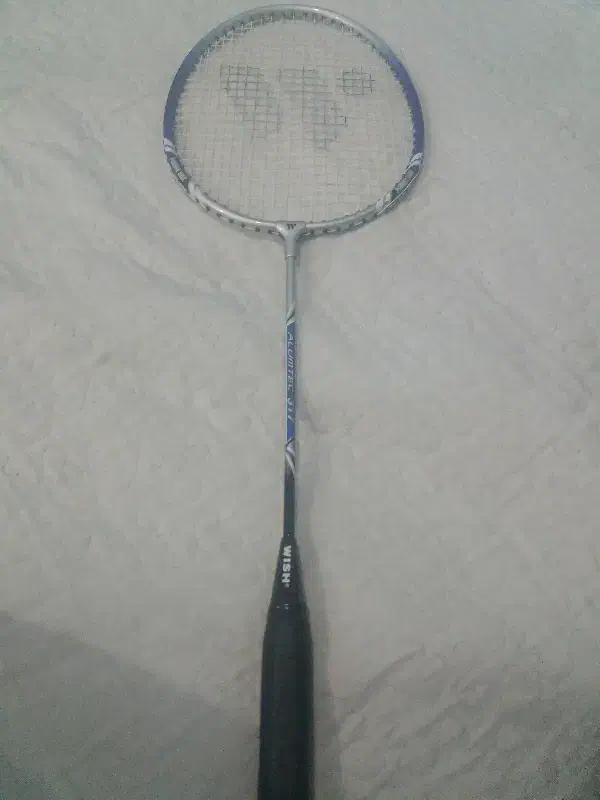 راکت بدمینتون حرفه ای|تجهیزات ورزشی|نجفآباد, شیخ آباد|دیوار