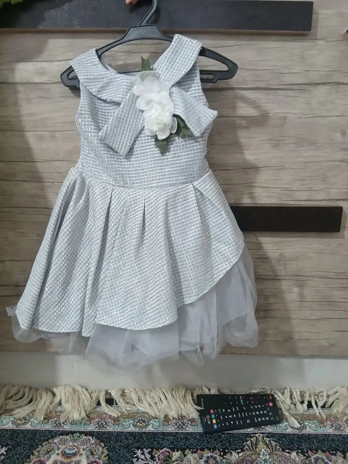 لباس درحدیه عکس گالری استفاده شده|لباس|اشتهارد, |دیوار