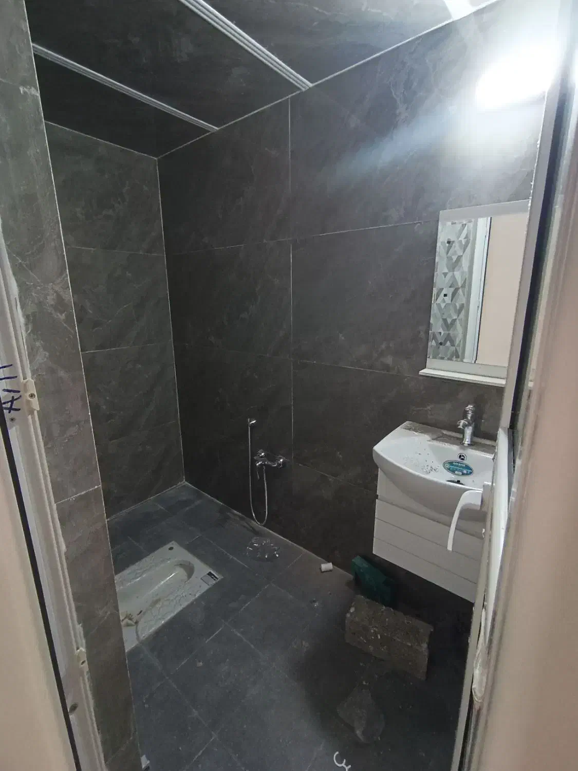 سوئیت راه جدا وام دار پارکینگ|فروش آپارتمان|املش, |دیوار