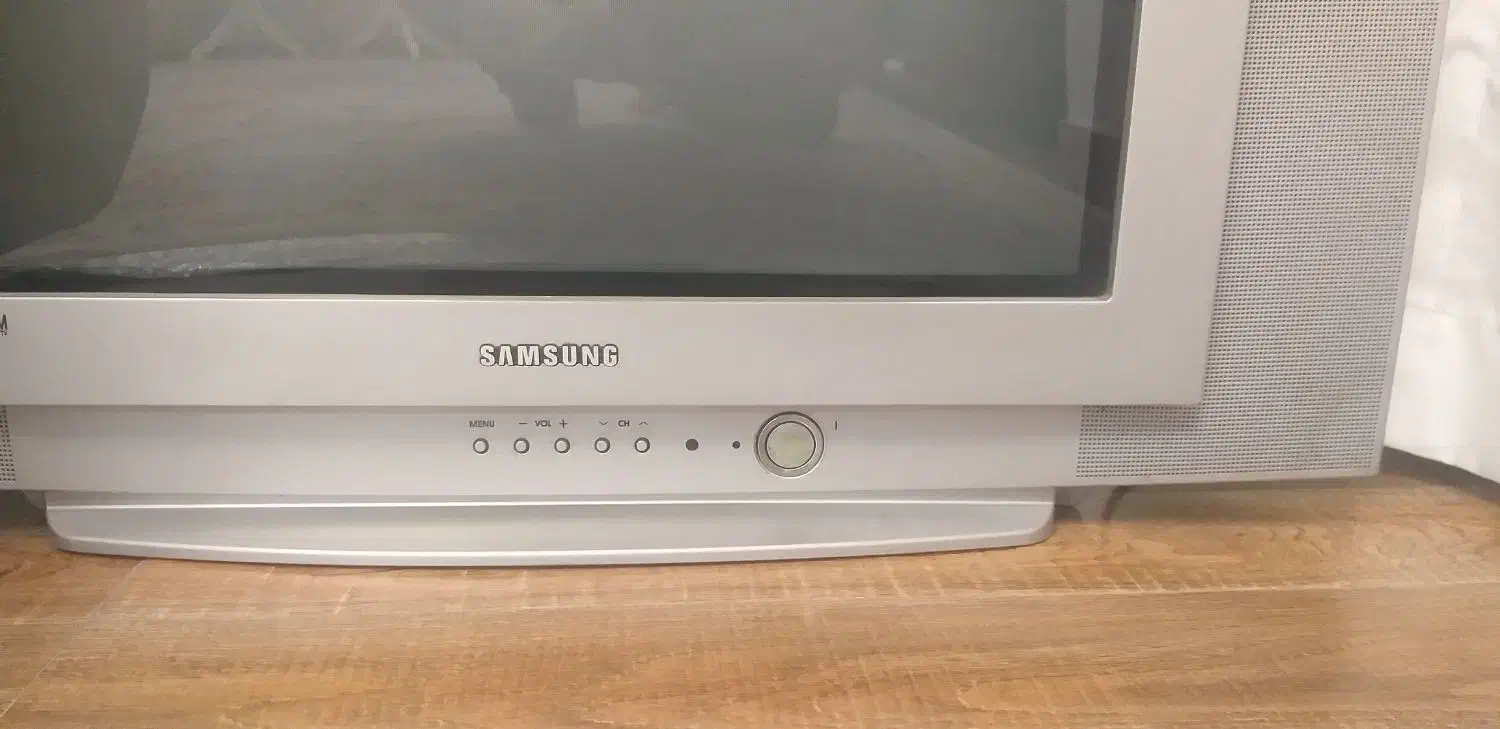 فروش یک عدد تلویزیون صفحه تخت|تلویزیون و پروژکتور|گرگان, |دیوار