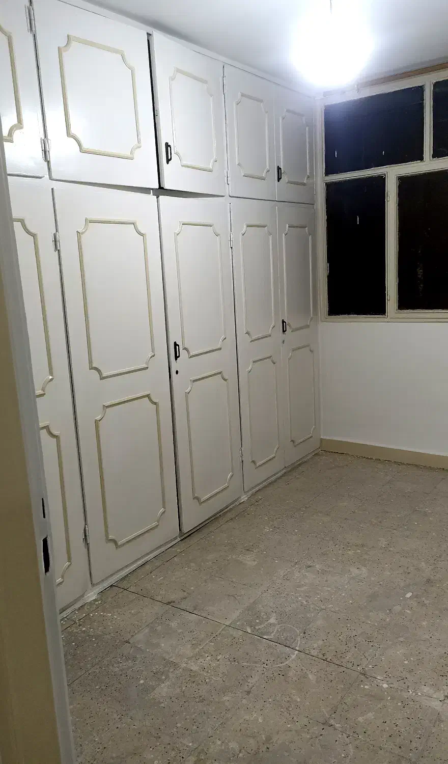 رهن کامل ملک واقع در مجتمع 22 بهمن