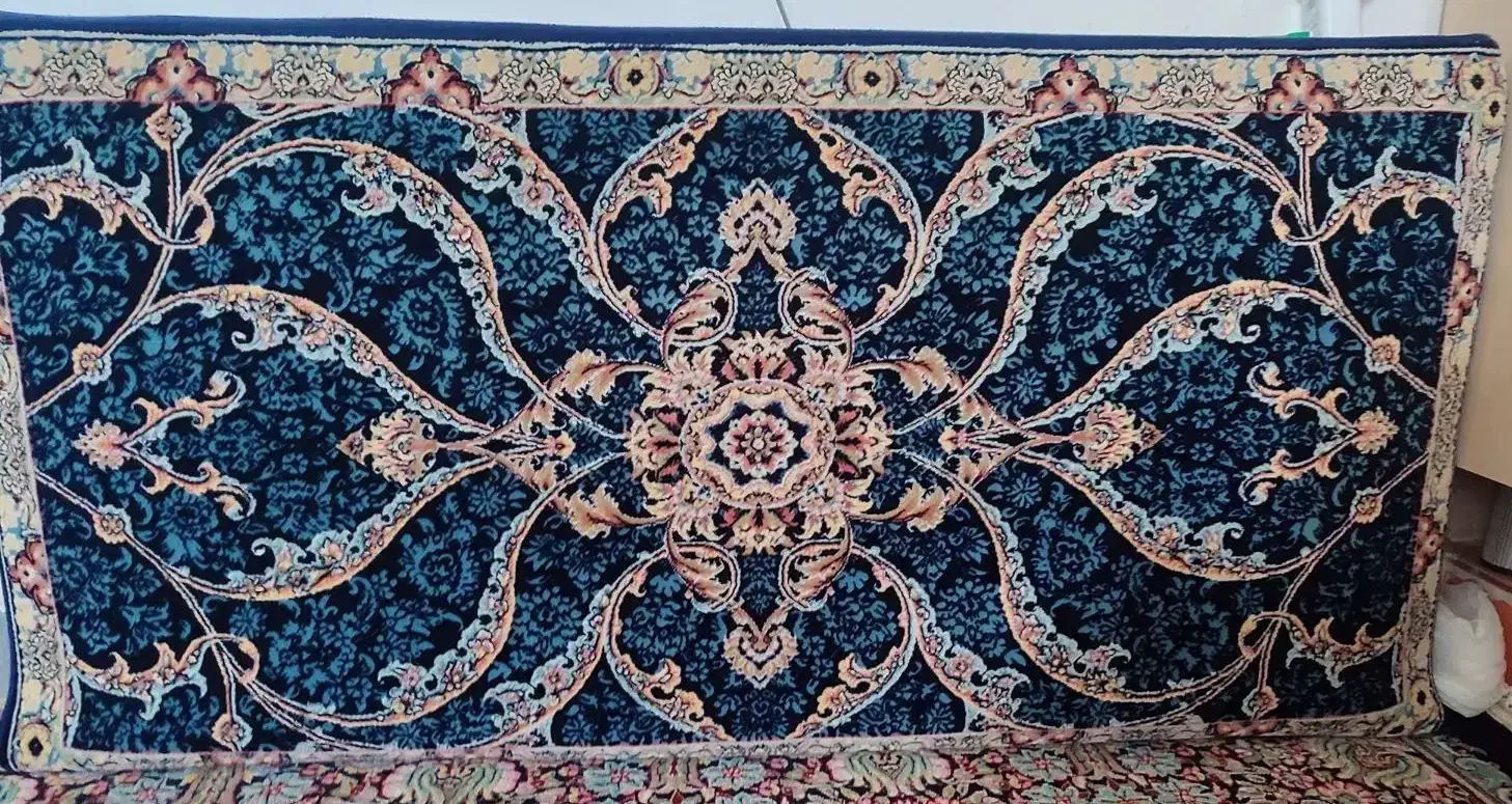 ۴ عدد پشتی سالم و تمیز و نو|پشتی|اسلام‌‌آباد غرب, |دیوار