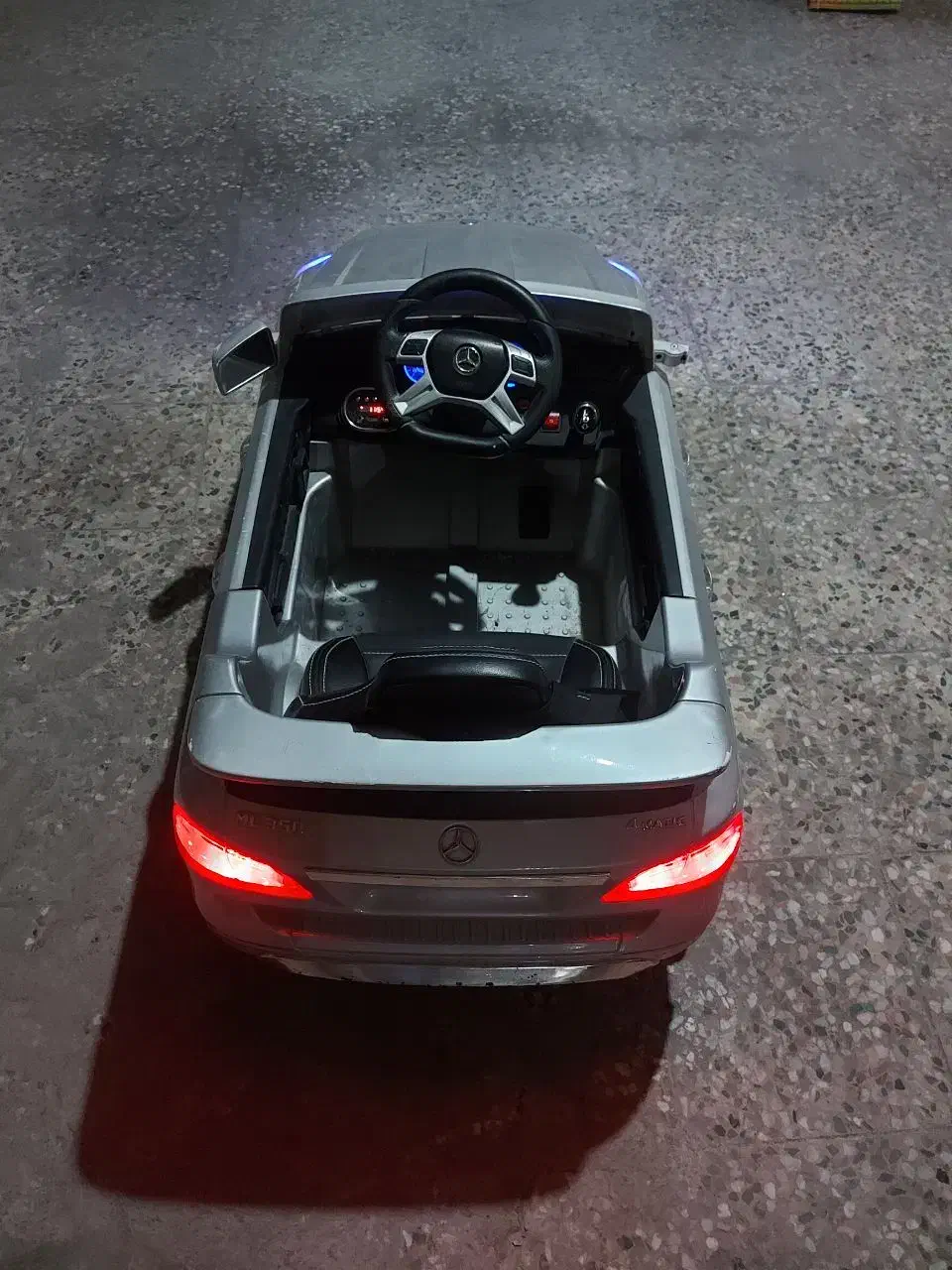 ماشین شارژی|اسباببازی بچه|بندرعباس, |دیوار