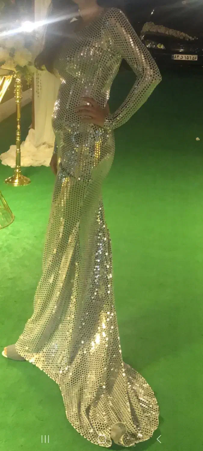 لباس مجلسی|لباس|آستارا, |دیوار