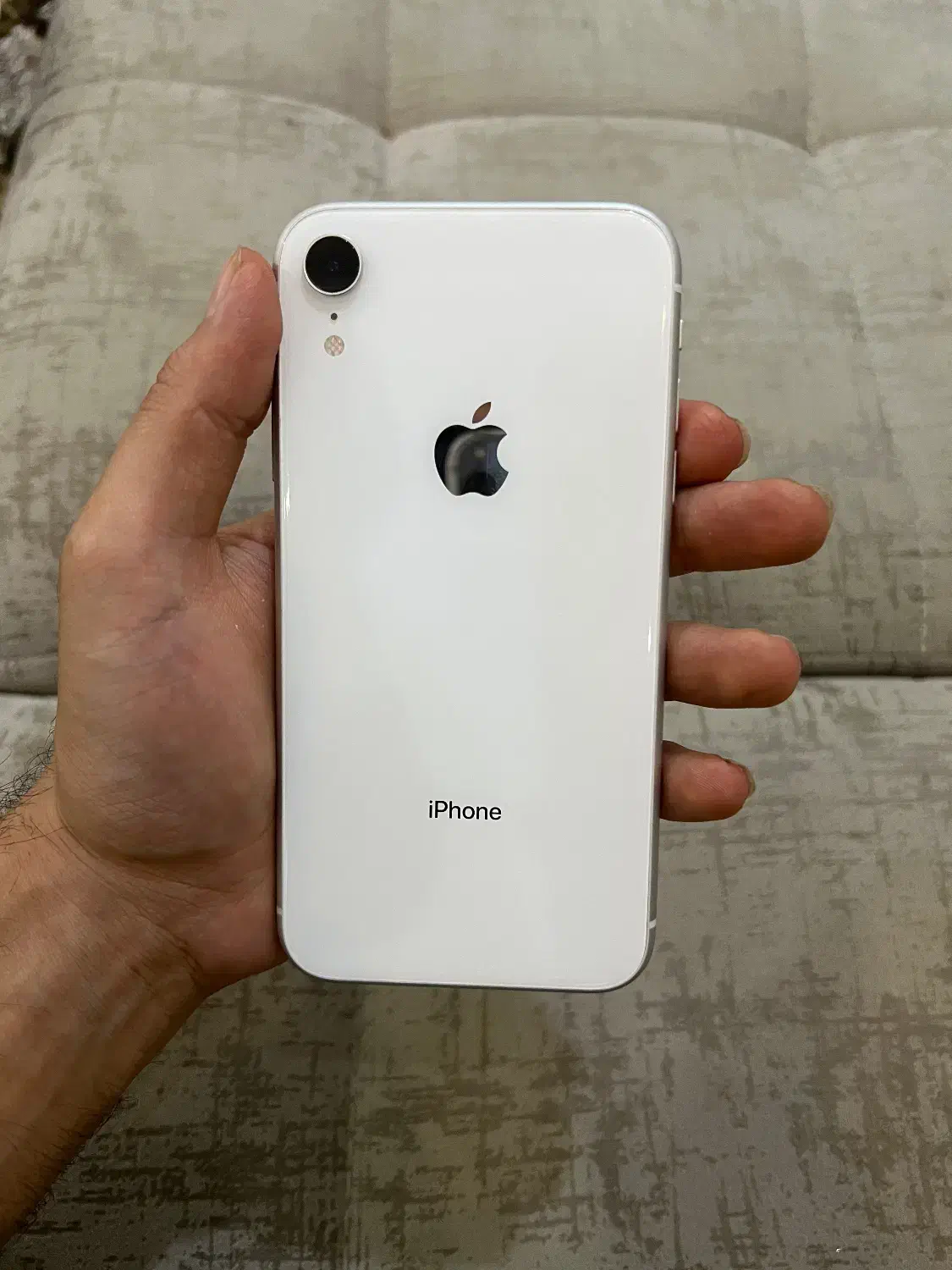 آیفون xr سری m باتری ۸۲ درصد تک سیم ۶۴ گیگ|موبایل|فلاورجان, |دیوار