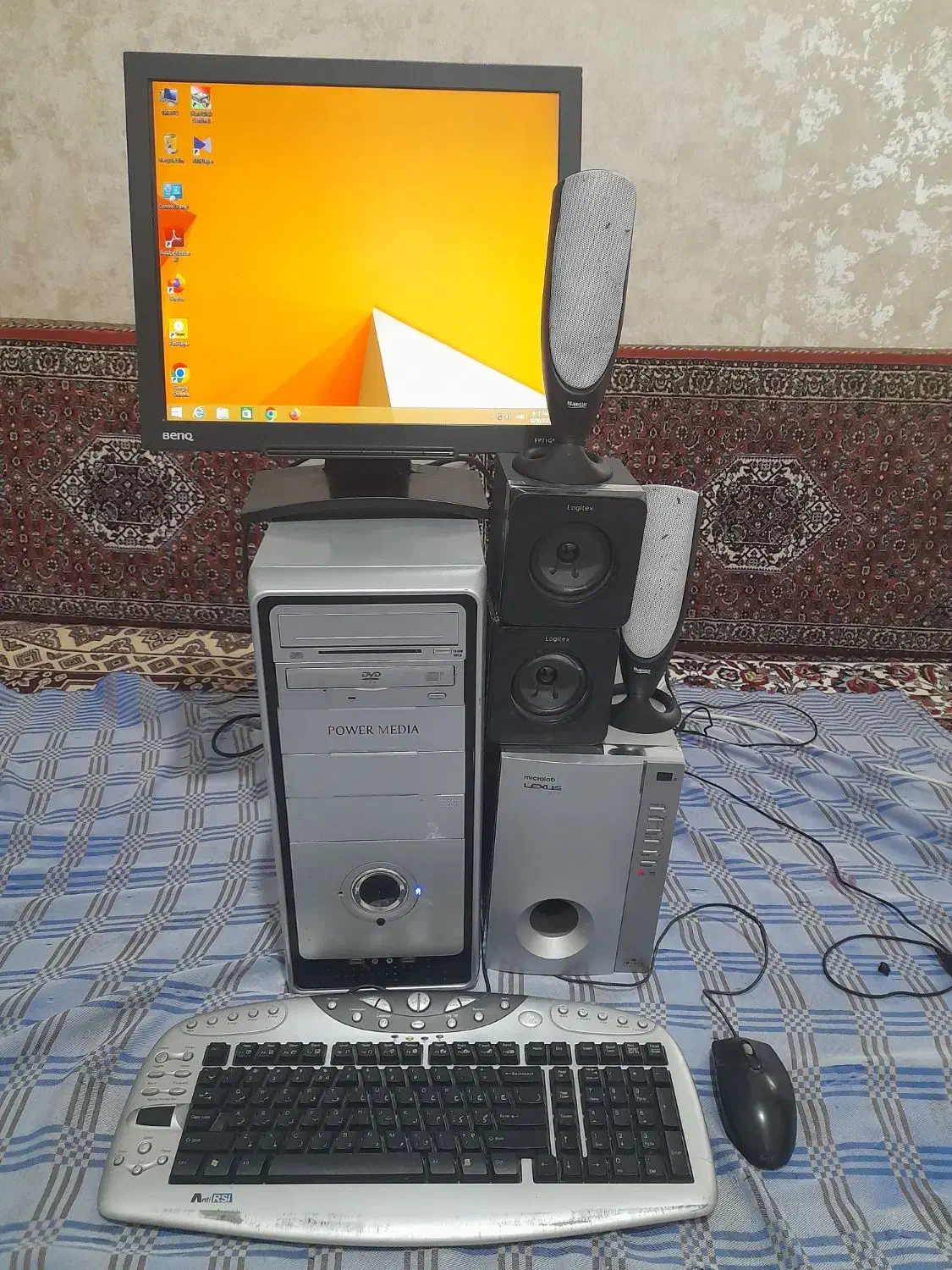 کامپیوتر بسیارسالم خانگی اسپیکر و کیبورد و اوه متر|رایانه رومیزی|زنجان, |دیوار