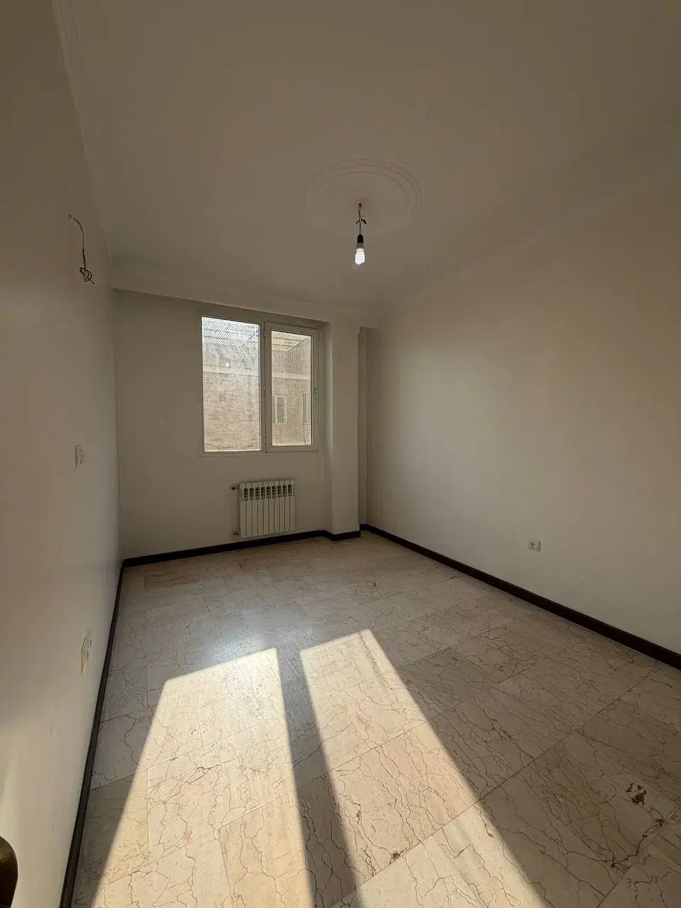 87متر 2خواب ** تخلیه **