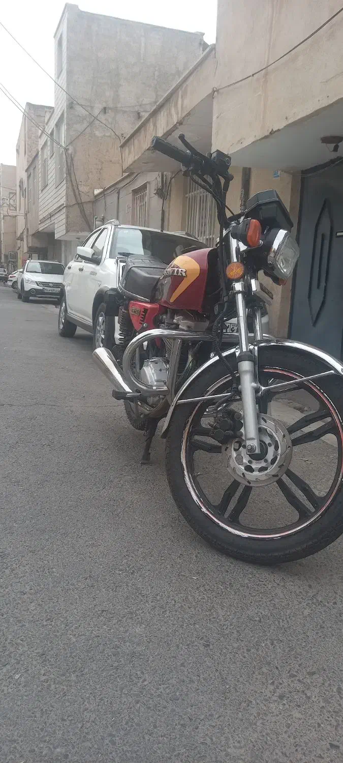 هوندا۲۰۰|موتورسیکلت|کرج, حاجی آباد|دیوار