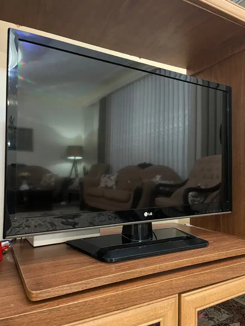 تلویزیون ال‌جی ۳۲ اینچ فول اچ دی|تلویزیون و پروژکتور|فردیس, فردیس|دیوار