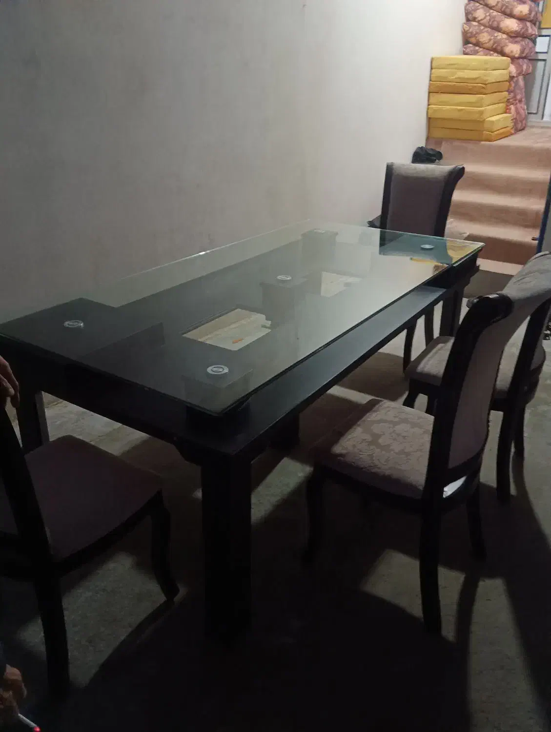 میزناهار خوردی 6نفره درحدنو|میز و صندلی غذاخوری|بندر انزلی, تختی|دیوار