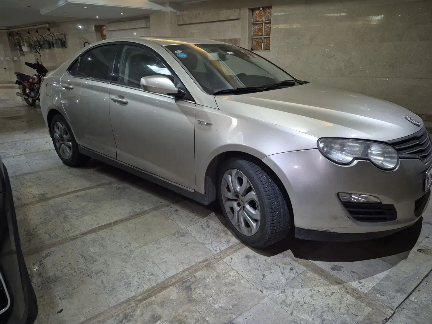 MG550|خودرو سواری و وانت|تهران, چهارصد دستگاه|دیوار