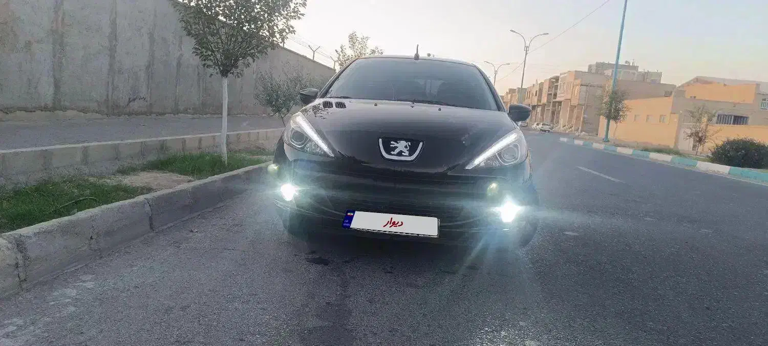 207 مدل ۱۴۰۰ـسقف فلز ، فرمان برقی|خودرو سواری و وانت|یزد, |دیوار