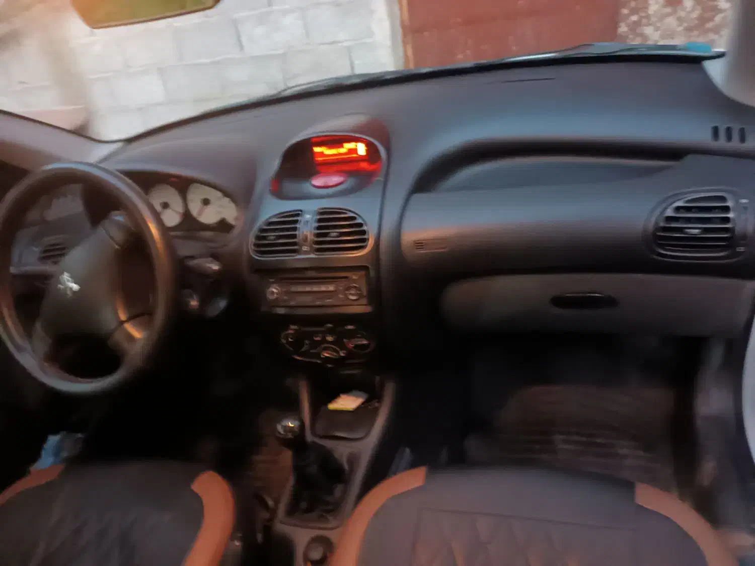 ۲۰۶ سفیدمدل ۹۵ تیپ۲|خودرو سواری و وانت|رشت, بالاکویه|دیوار