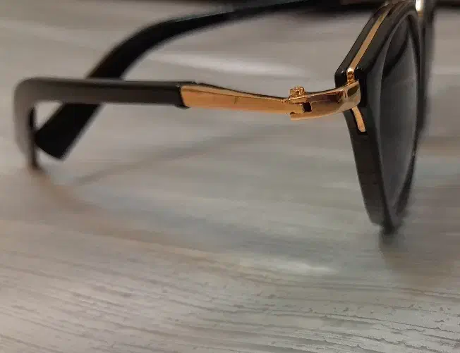 عینک آفتابی|زیورآلات و اکسسوری|اصفهان, بهارستان|دیوار