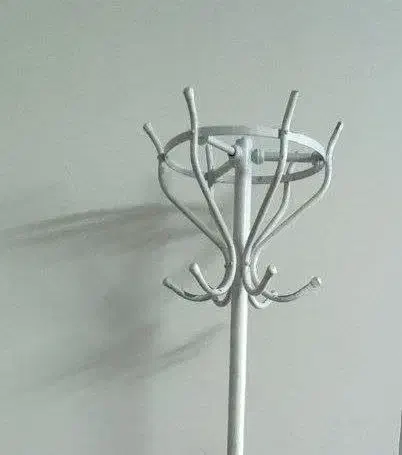 جالباسی|بندرخت و رخت‌آویز|مشهد, صیاد شیرازی|دیوار