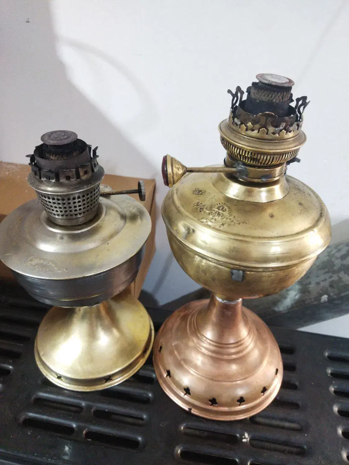 چراغ گردسوز  قدیمی|لامپ و چراغ|علیآباد کتول, |دیوار