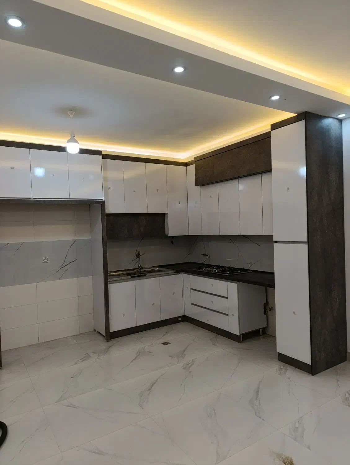 ساخت واجرای کابینت وکمد دیواری فداکار|جاکفشی، کمد، دراور|گلبهار, شهر جدید گلبهار|دیوار