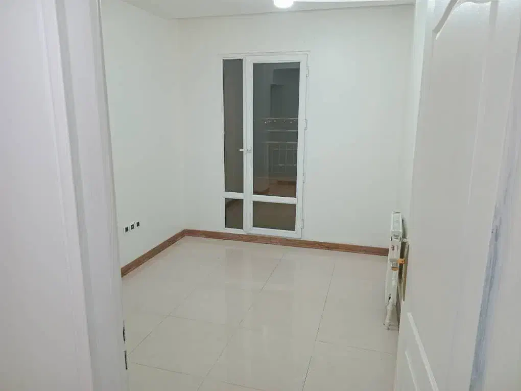 ۹۵ متر دو خوابه بلوار فردوس غرب شقایق