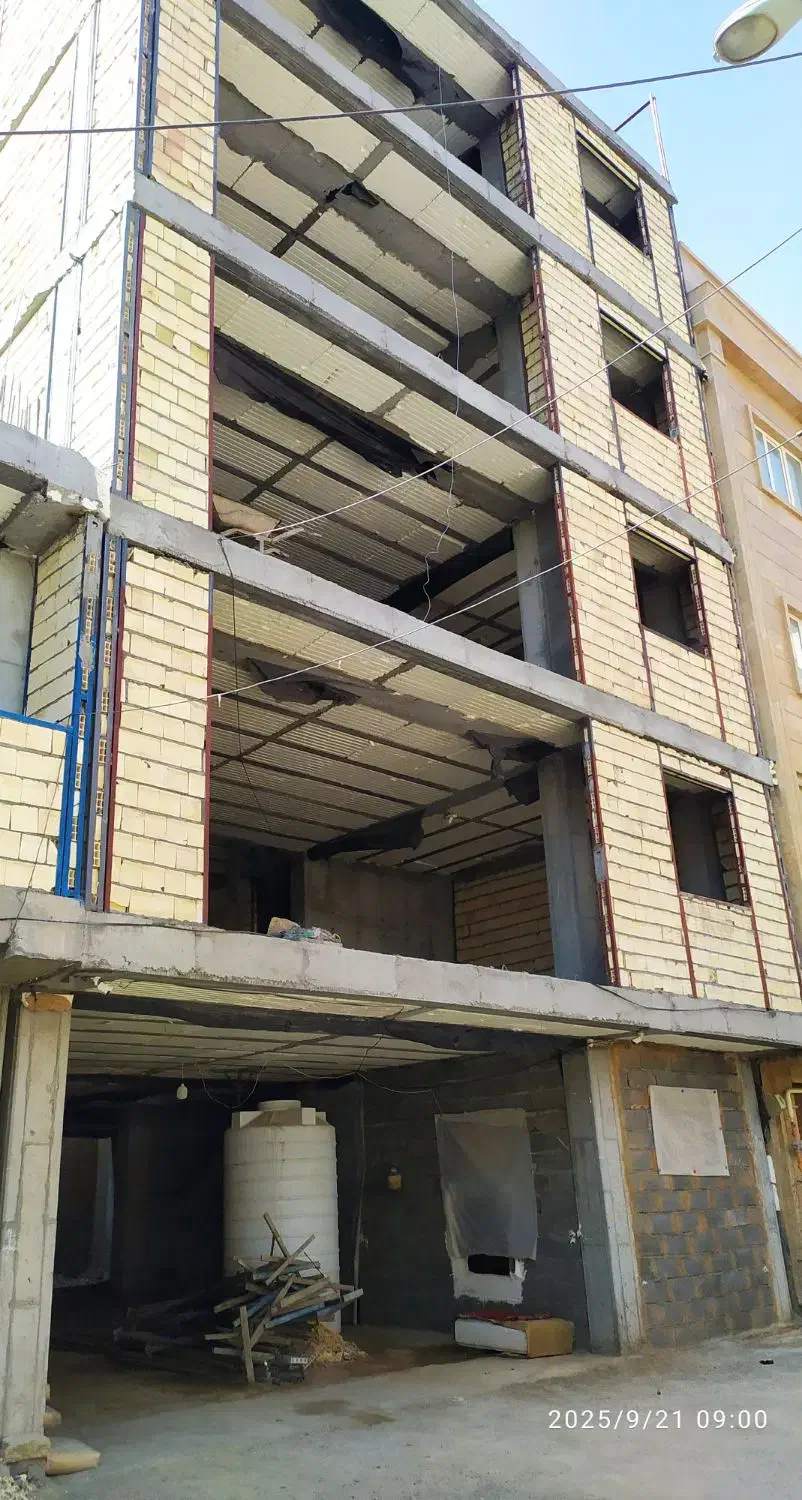 پیش فروش یک واحد از مجتمع چهار واحدی|پیش‌فروش املاک|زاهدان, |دیوار