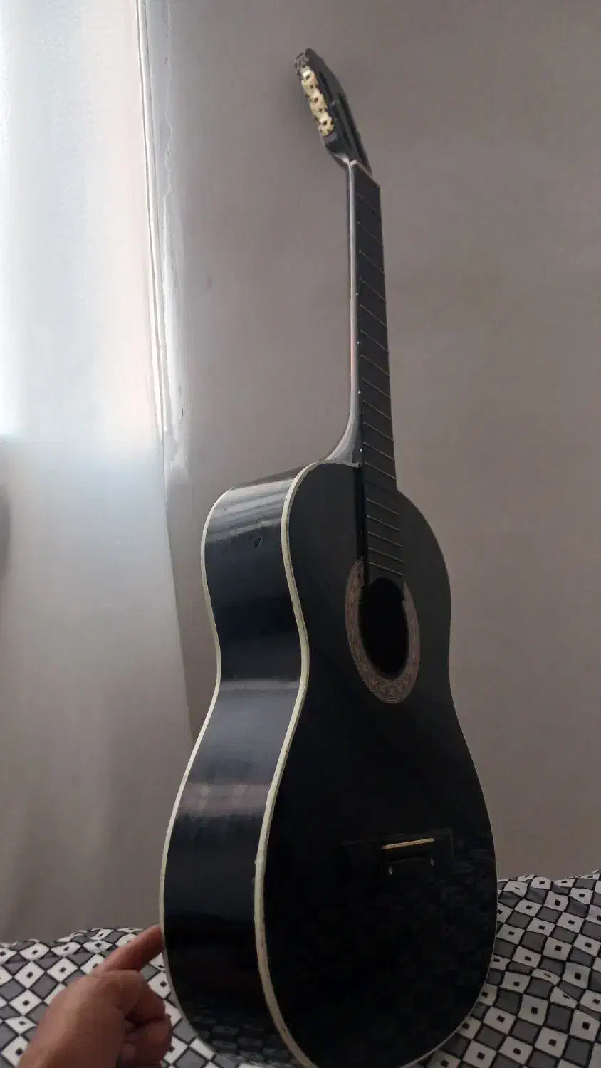 گیتار|گیتار، بیس، امپلیفایر|بجنورد, |دیوار