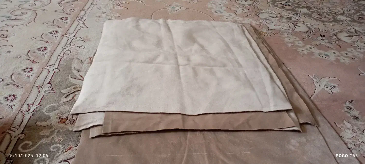 بالشت آماده بابهترین پارچه مبلی جفتی 150تومان|رختخواب، بالش، پتو|سبزوار, شرق کال جنوبی (شمس آبادی)|دیوار