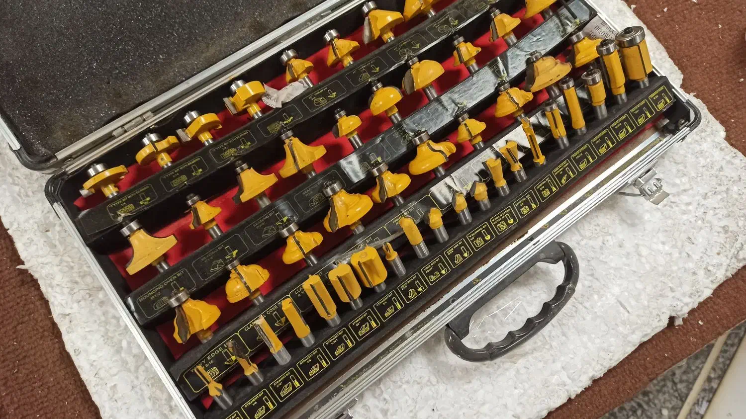 تیغه اور فرز مجموعه 50 عددی|ابزارآلات|همدان, |دیوار