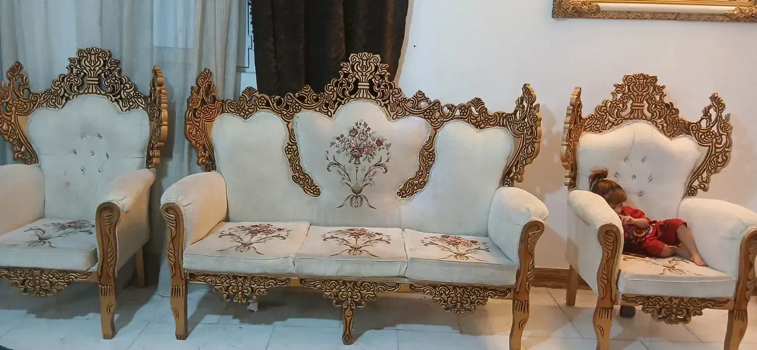 حراج مبل سلطنتی|مبلمان خانگی و میز عسلی|زاهدان, |دیوار