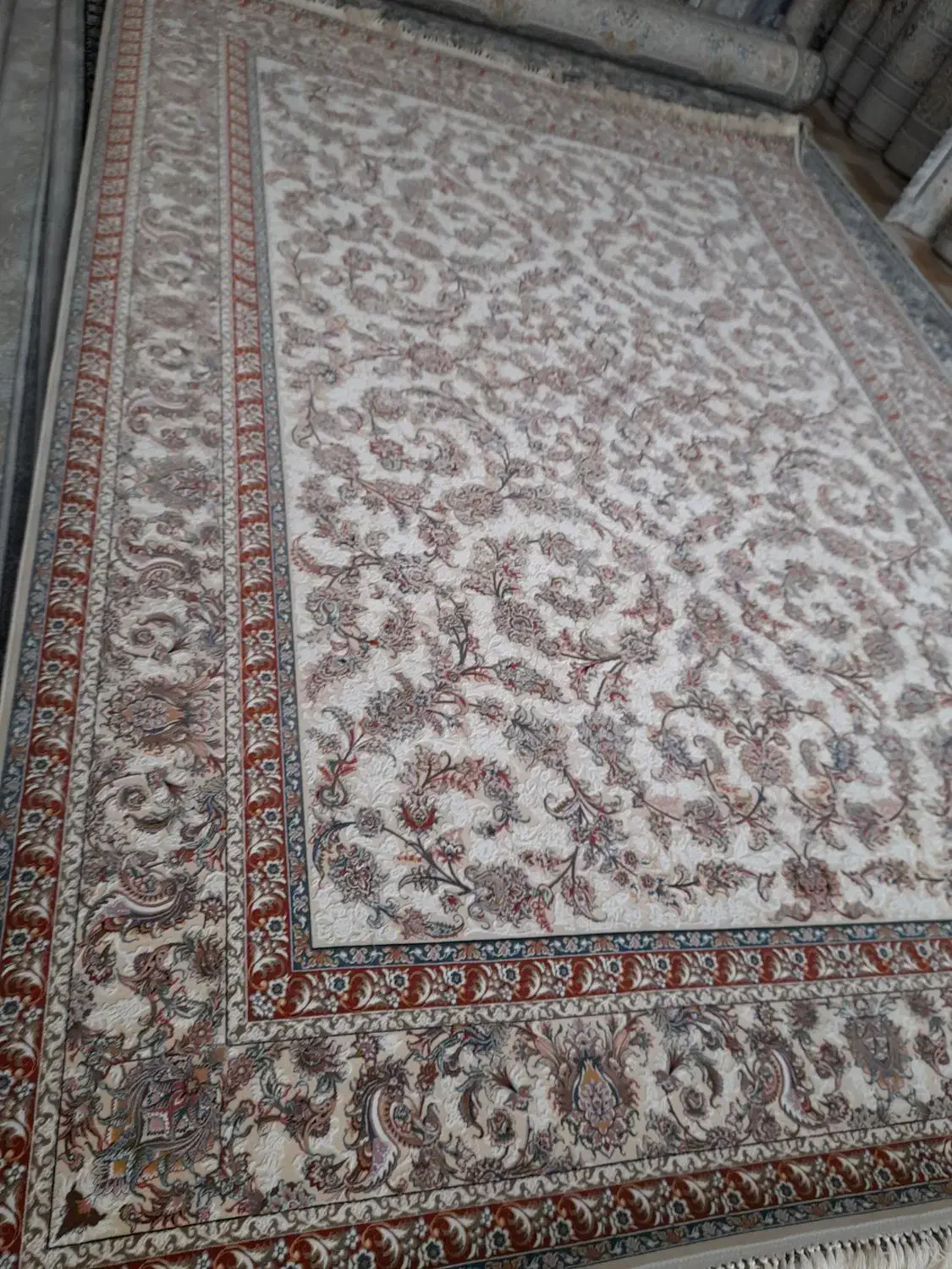 فرش ۹متری ۱۲۰۰شانه نخ بایر آلمان|فرش|ایلام, |دیوار