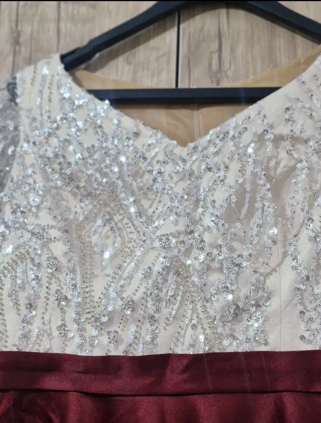 لباس مجلسی|لباس|پاکدشت, پاکدشت (مامازند)|دیوار