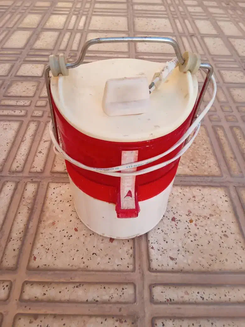 آبمیوه گیری پارس خرز|آبمیوهگیر و آبمرکباتگیر|هشتگرد, هشتگرد قدیم|دیوار