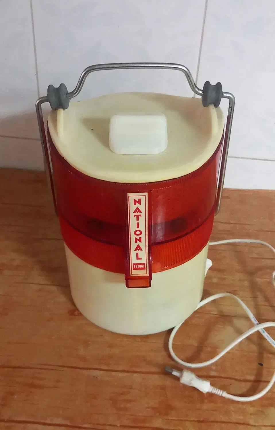 آب میوه گیری درحد نو|آبمیوه‌گیر و آب‌مرکبات‌گیر|محمدشهر, علی آباد گونه|دیوار