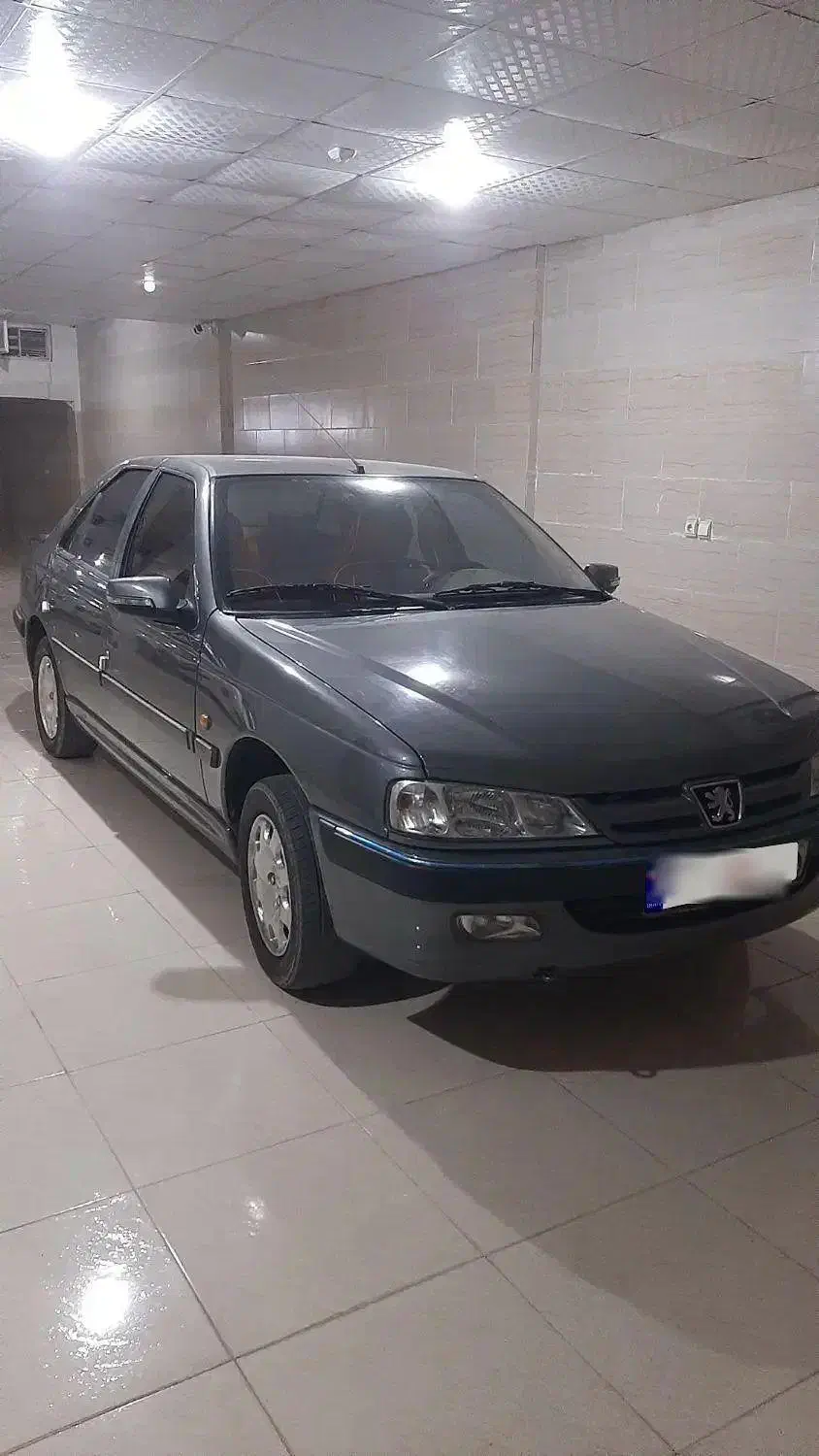 پژو پارس سال مدل ۱۳۹۸ کارکرد ۹۹۵۰۰|خودرو سواری و وانت|کرمان, |دیوار