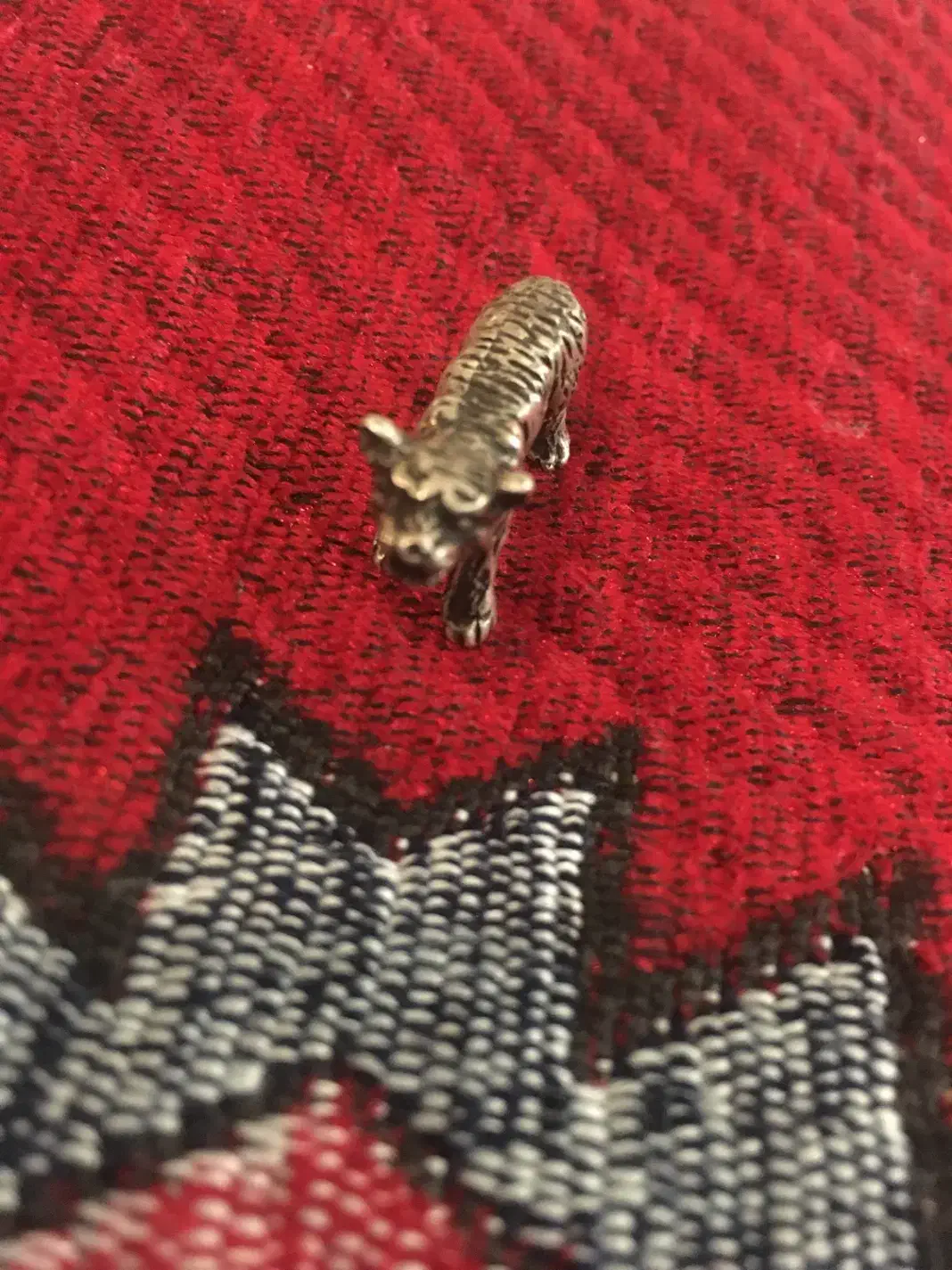 نقره انتیک|کلکسیون اشیاء عتیقه|تهران, نیروی هوایی (پیروزی)|دیوار