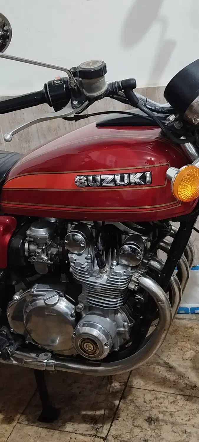 سوزوکی 550GS|موتورسیکلت|تهران, آذری|دیوار