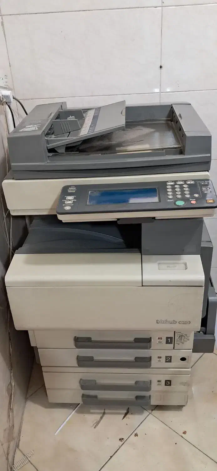 پرینتررنگی کونیکا/پرینترسیاه سفیدتوشیبا|پرینتر، اسکنر، کپی، فکس|چهارباغ, |دیوار