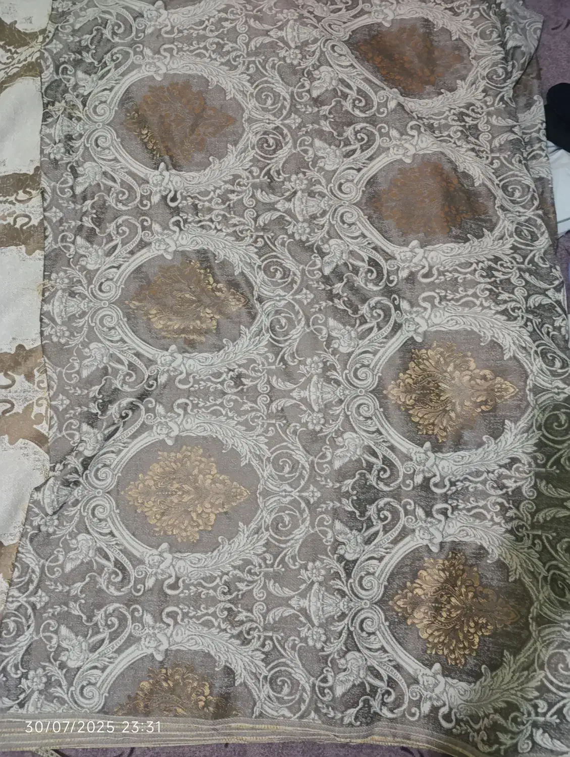 پارچه|لوازم خیاطی و بافتنی|بیرجند, |دیوار