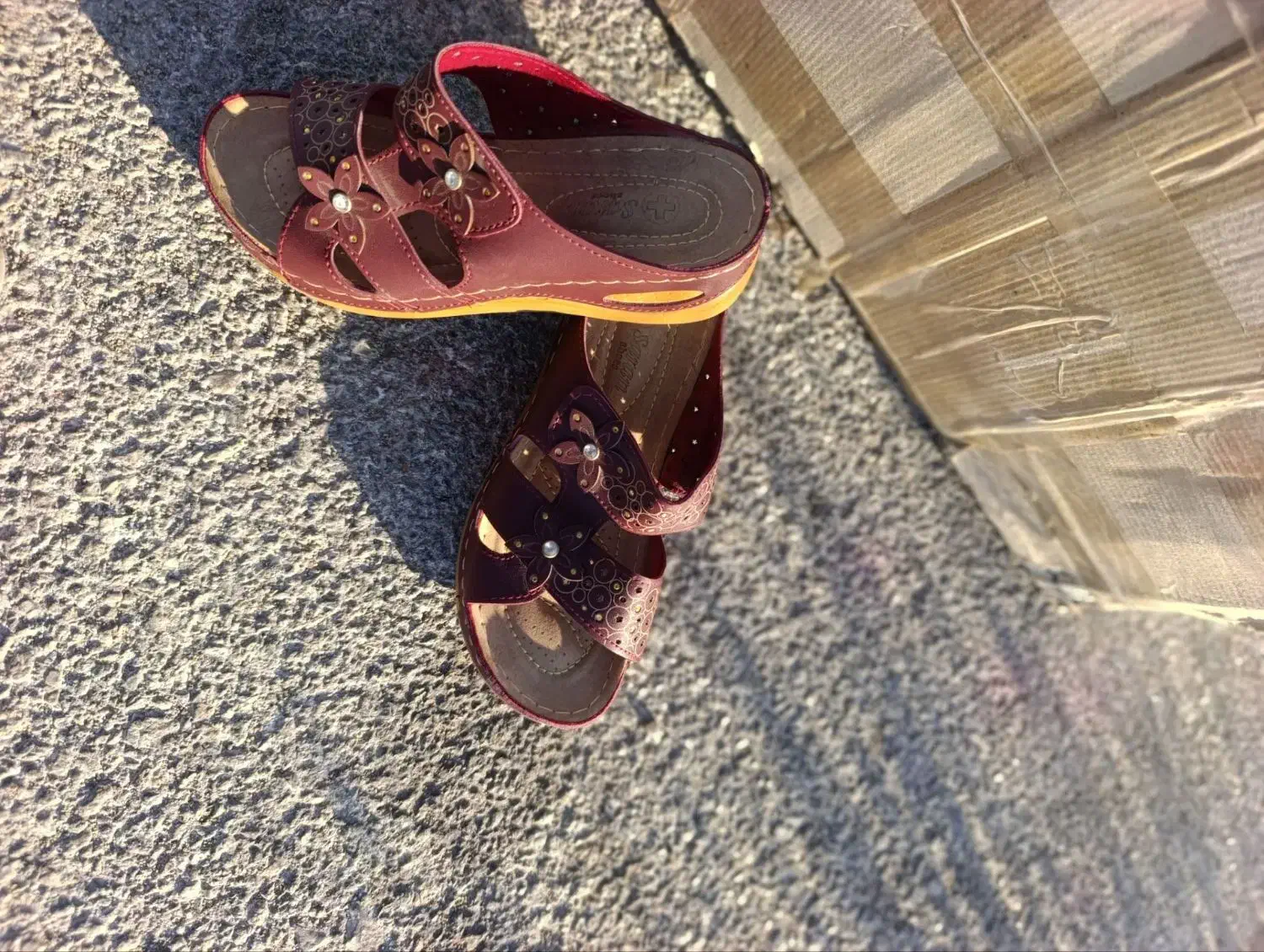 دمپایی زنانه عمده|کیف، کفش، کمربند|ارومیه, |دیوار