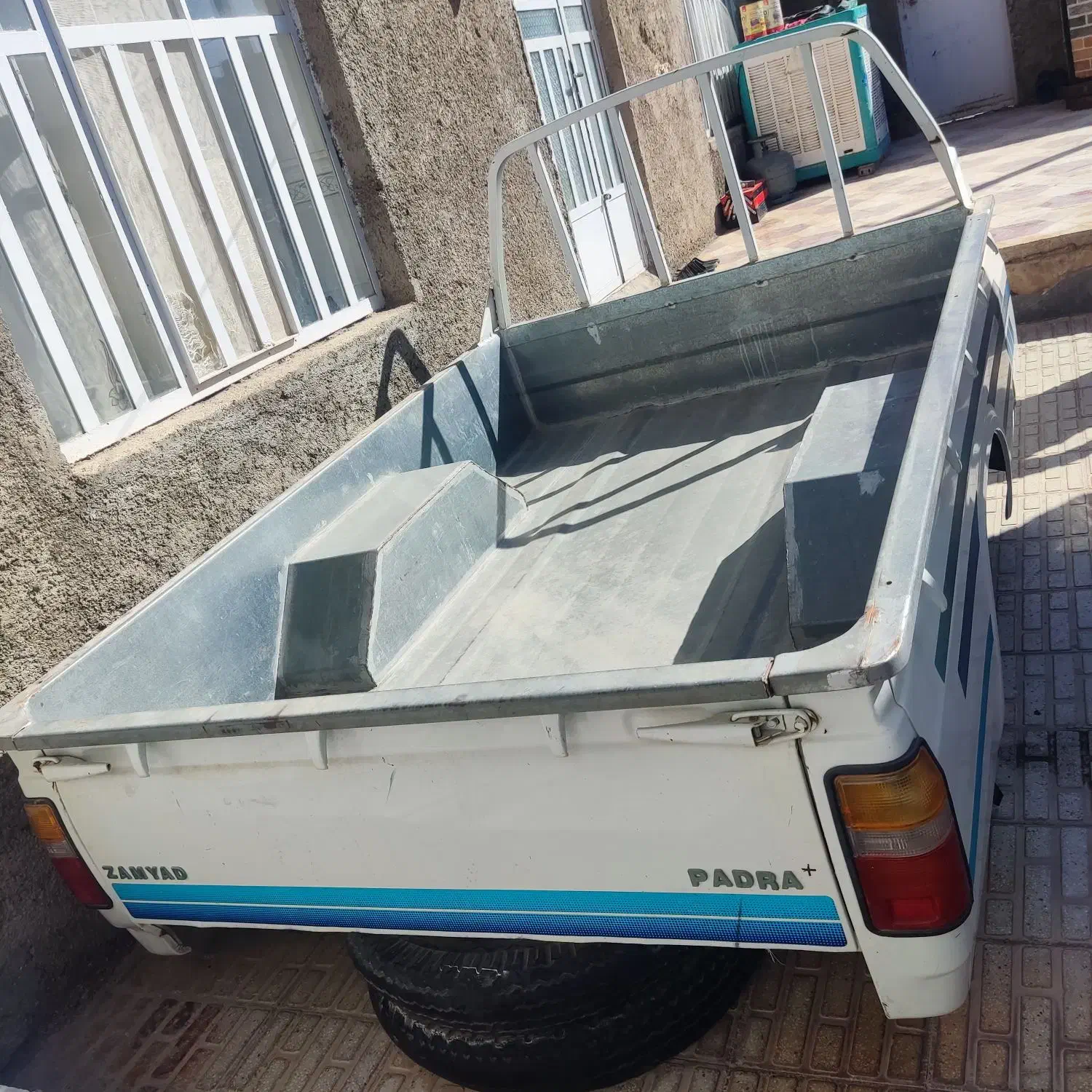 حوض عقب پادرا|قطعات یدکی و لوازم جانبی|شیراز, شهرک نیایش|دیوار