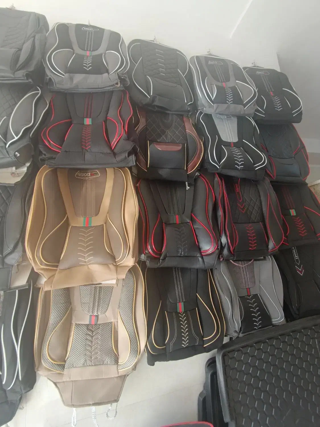 حراج روکش صندلی/شیشه دودی|قطعات یدکی و لوازم جانبی|فردیس, شهرک شهید حسینی|دیوار