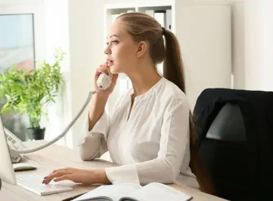 کارمند پاسخگوی تلفن و منشی تلفنی با فن بیان قوی|استخدام اداری و مدیریت|تهران, مهران (سیدخندان)|دیوار