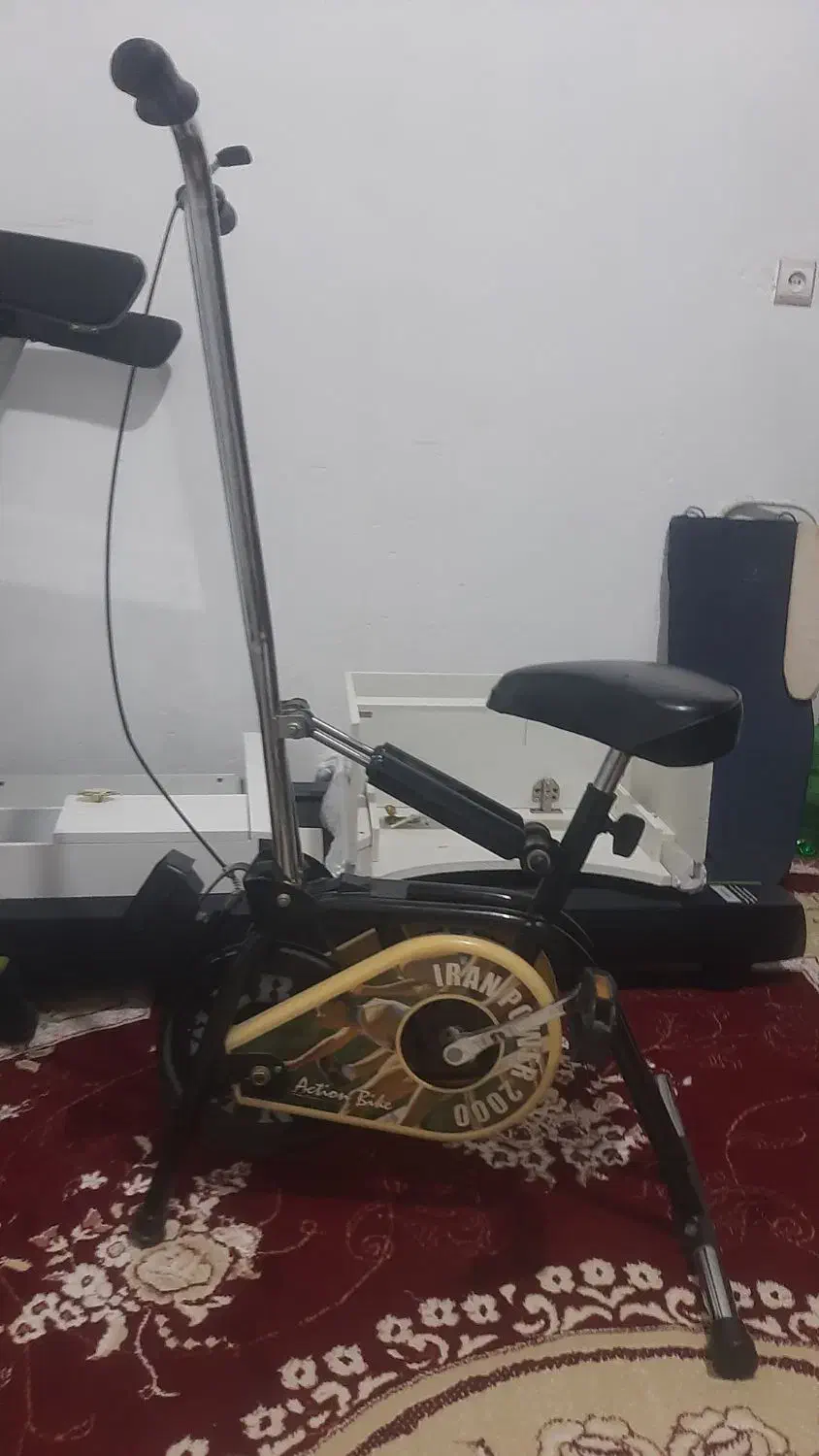 دوچرخه ثابت ورزشی  دنده ای،امکانات ویژه و تنظیم|تجهیزات ورزشی|خرم‌آباد, |دیوار