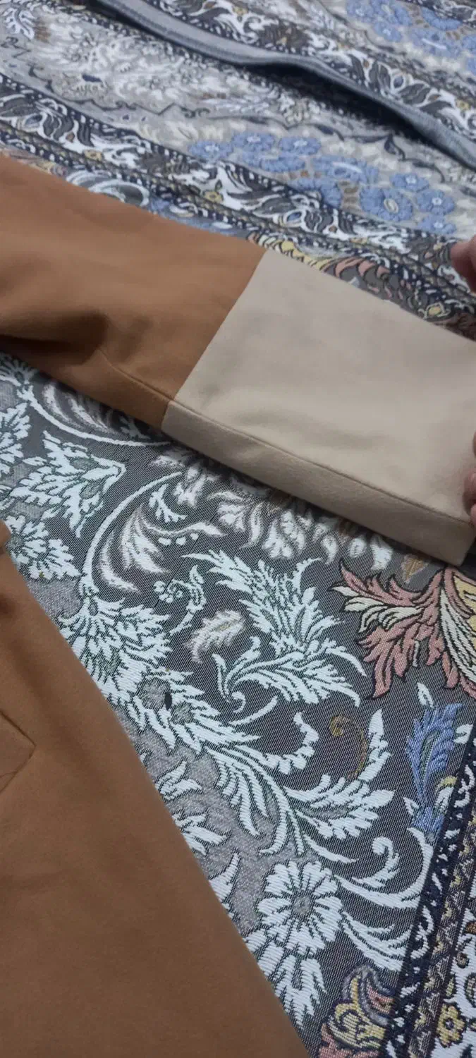 پالتو نونو|لباس|کهک, |دیوار