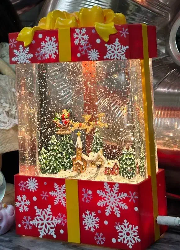 گوی کریسمسی|چراغ خواب و آباژور|تبریز, |دیوار