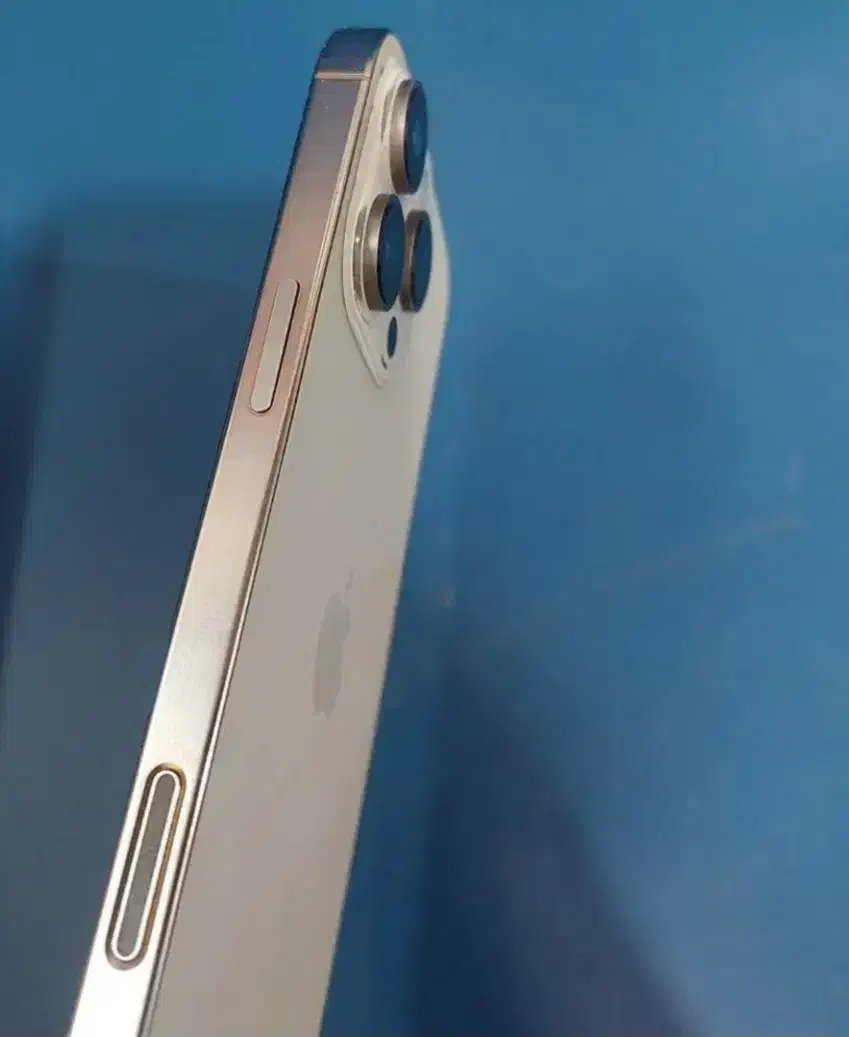 طرح آیفون16پرومکس|موبایل|اردکان, |دیوار