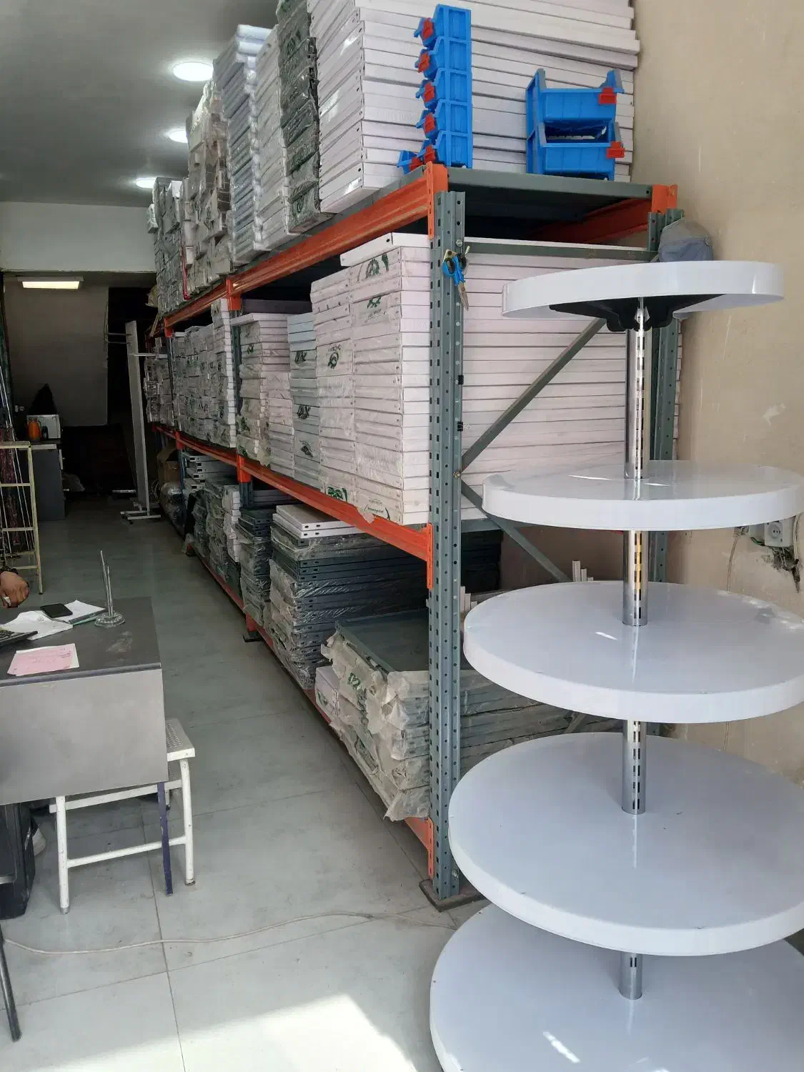 قفسه و رگال و ویترین فروشگاهی|فروشگاه و مغازه|نسیمشهر, |دیوار